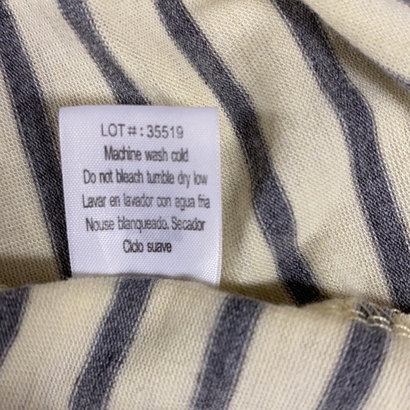 Eddie Bauer Front Tuck Tank Top Size Large - Picture 8 of 8